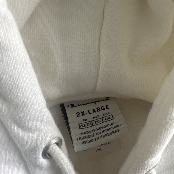 XXL (I think kids) champion hoodie. - Picture 4 of 4